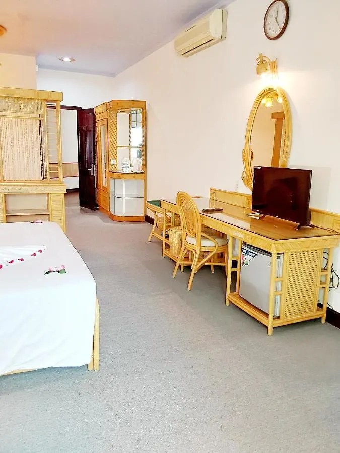 Green Ant Hotel Nha Trang